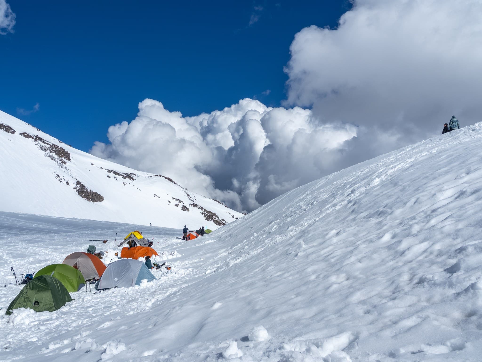 Helen Lake basecamp