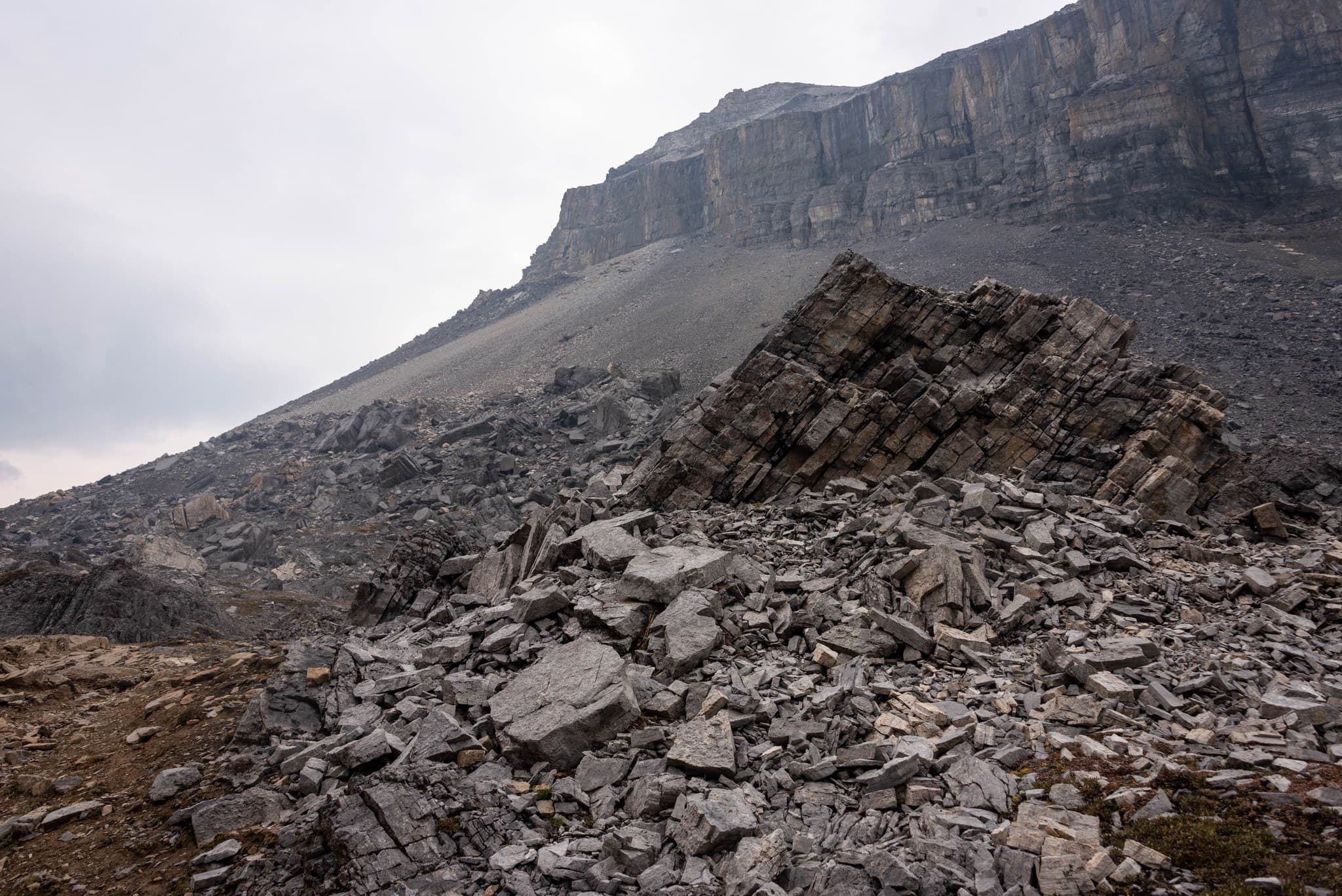 Rock formations at the base of Redoubt Mountain off the Temple to Deception Pass Trail