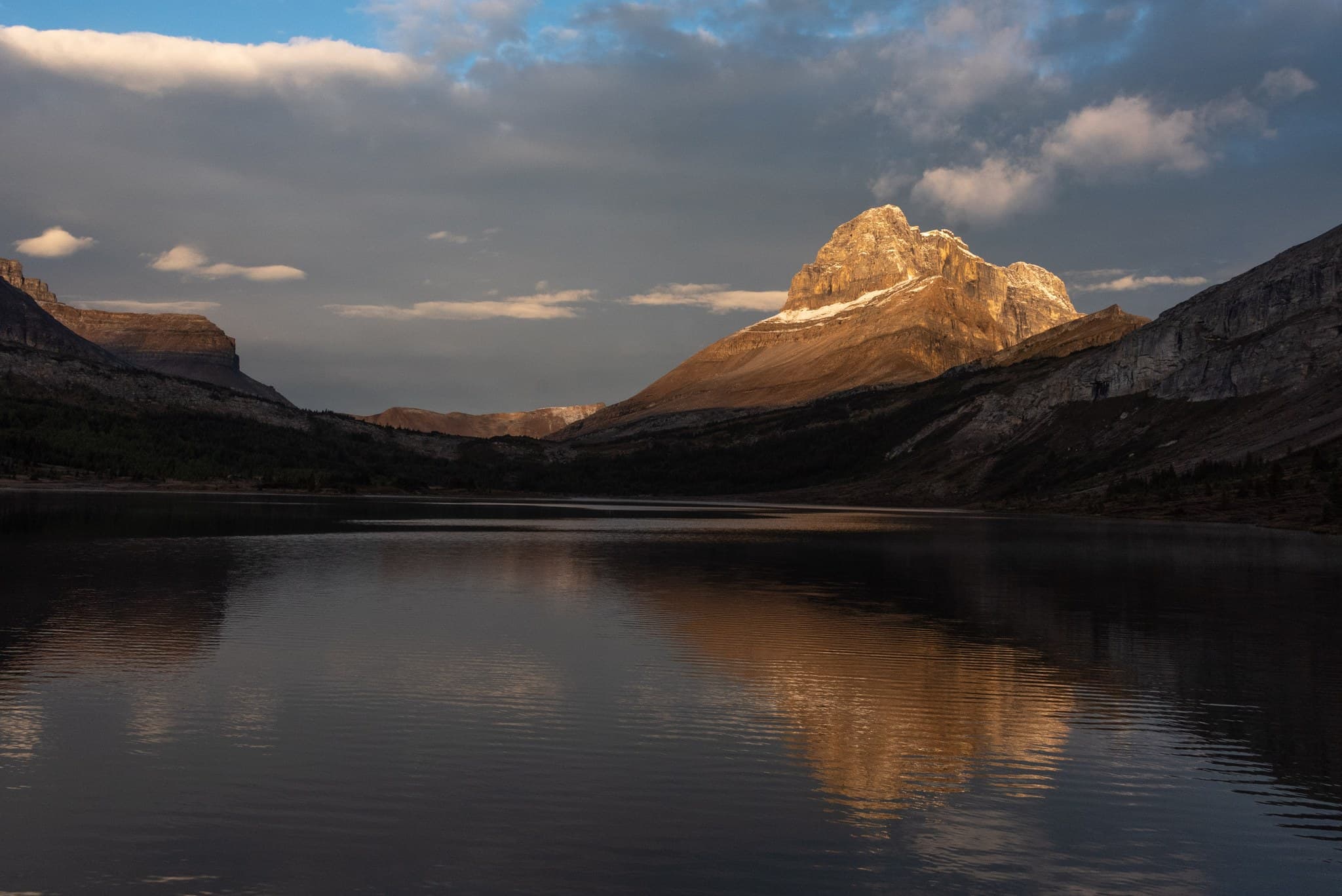 Sunrise hits Ptarmigan Peak over Baker Lake