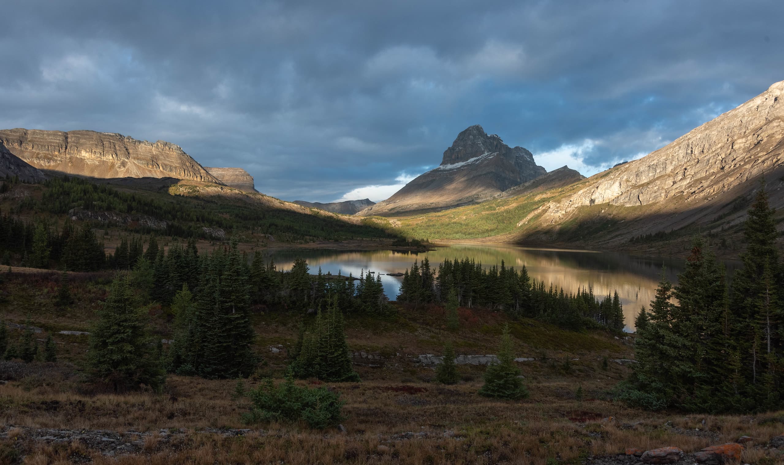 Baker Lake in the morning